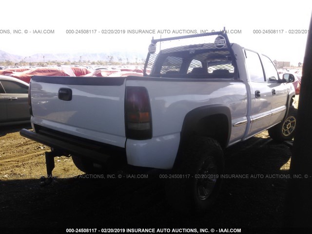 1GTGK13U12F137364 - 2002 GMC SIERRA K1500 HEAVY DUTY WHITE photo 4