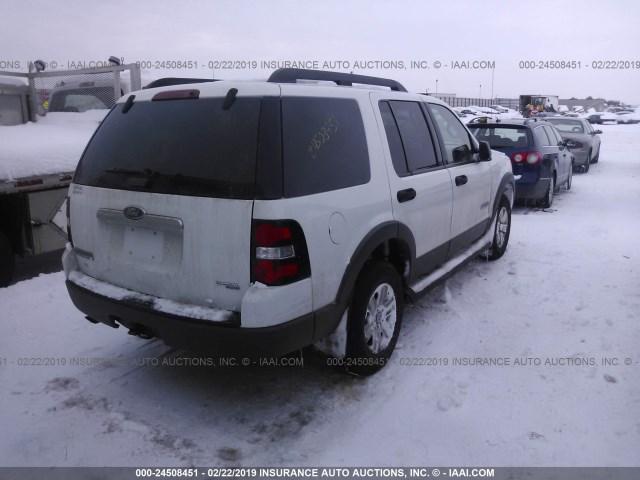 1FMEU73E46UA80877 - 2006 FORD EXPLORER XLT WHITE photo 4