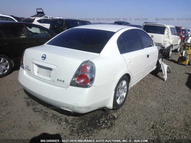 1N4AL11D55N490163 - 2005 NISSAN ALTIMA S/SL WHITE photo 4