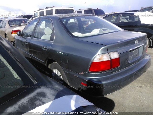 1HGCD5681VA154280 - 1997 HONDA ACCORD VALUE GREEN photo 3