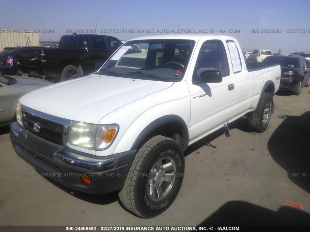 4TASN92N8XZ490552 - 1999 TOYOTA TACOMA XTRACAB PRERUNNER WHITE photo 2