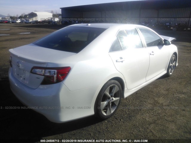 4T1BF1FK8CU623218 - 2012 TOYOTA CAMRY SE/LE/XLE 白色 照片 4