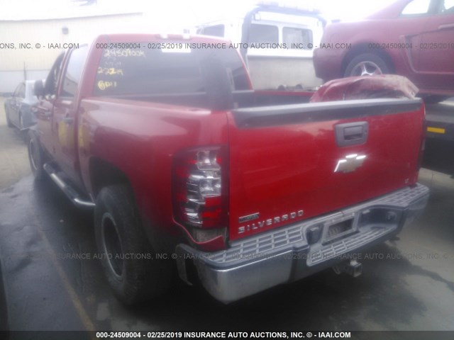 3GCPKSE30BG190176 - 2011 CHEVROLET SILVERADO K1500 LT RED photo 3