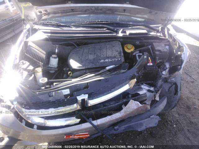 2C4RDGCGXGR334498 - 2016 DODGE GRAND CARAVAN SXT SILVER photo 10