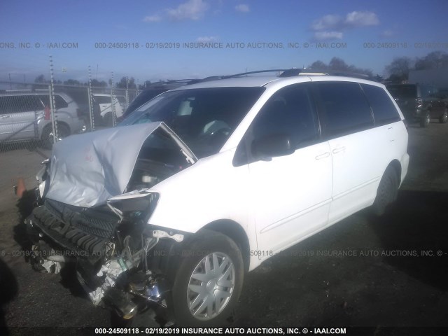 5TDZA23C24S113523 - 2004 TOYOTA SIENNA CE/LE WHITE photo 2