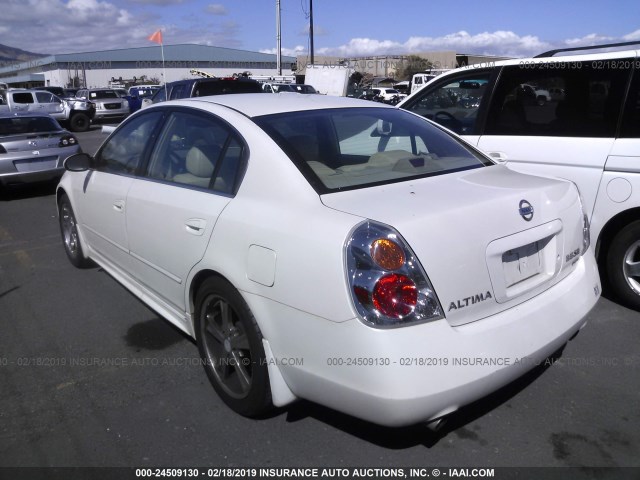 1N4BL11DX3C216485 - 2003 NISSAN ALTIMA SE WHITE photo 3