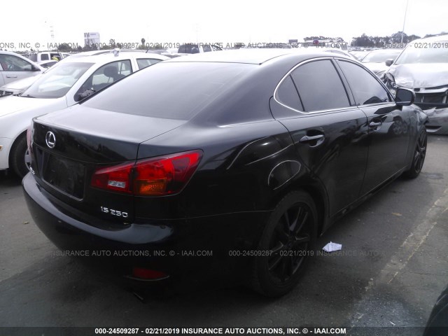 JTHBK262465012217 - 2006 LEXUS IS 250 BLACK photo 4