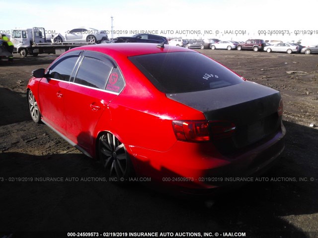 3VW4A7AJ4DM239856 - 2013 VOLKSWAGEN JETTA GLI RED photo 3