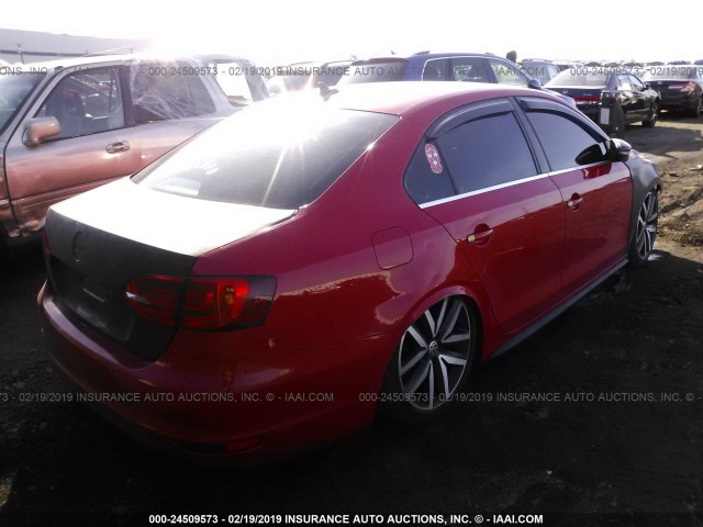 3VW4A7AJ4DM239856 - 2013 VOLKSWAGEN JETTA GLI RED photo 4