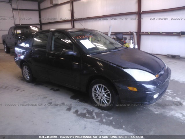 1FAFP3436YW165576 - 2000 FORD FOCUS SE/SE SPORT BLACK photo 1