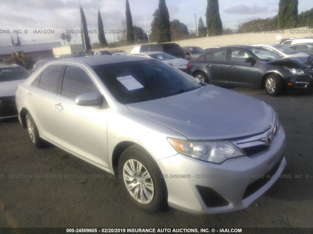 4T4BF1FK2DR322029 - 2013 TOYOTA CAMRY L/SE/LE/XLE Gümüş foto 1