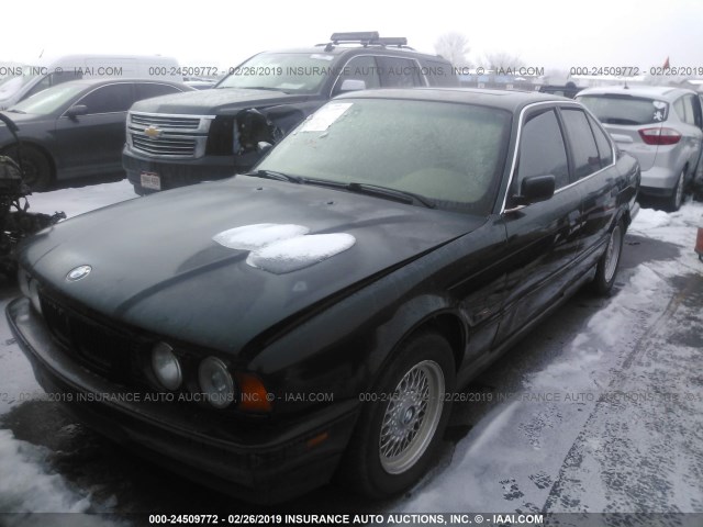 WBAHE2322SGE92778 - 1995 BMW 530 I AUTOMATIC GREEN photo 2