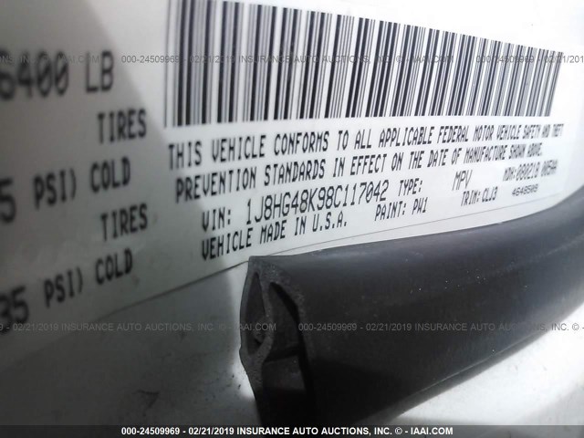 1J8HG48K98C117042 - 2008 JEEP COMMANDER SPORT თეთრი ფოტო 9