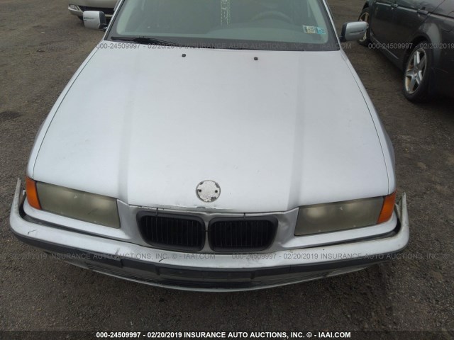 WBACD4323WAV63145 - 1998 BMW 328 I AUTOMATIC SILVER photo 10