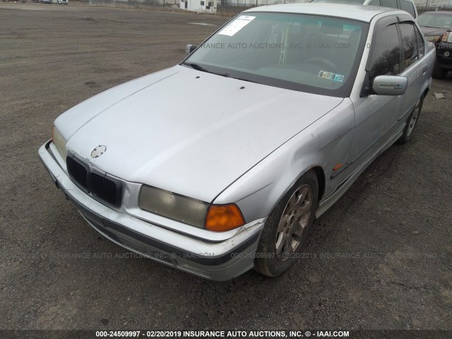 WBACD4323WAV63145 - 1998 BMW 328 I AUTOMATIC SILVER photo 6