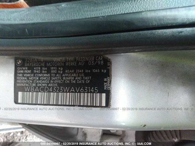 WBACD4323WAV63145 - 1998 BMW 328 I AUTOMATIC SILVER photo 9