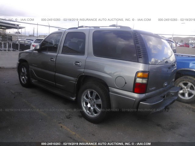 1GKEK63U16J139210 - 2006 GMC YUKON DENALI GRAY photo 3