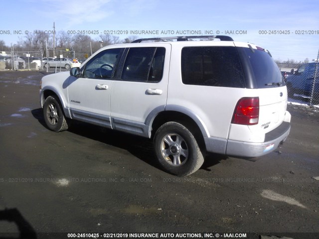 1FMZU75E82ZA40412 - 2002 FORD EXPLORER LIMITED WHITE photo 3