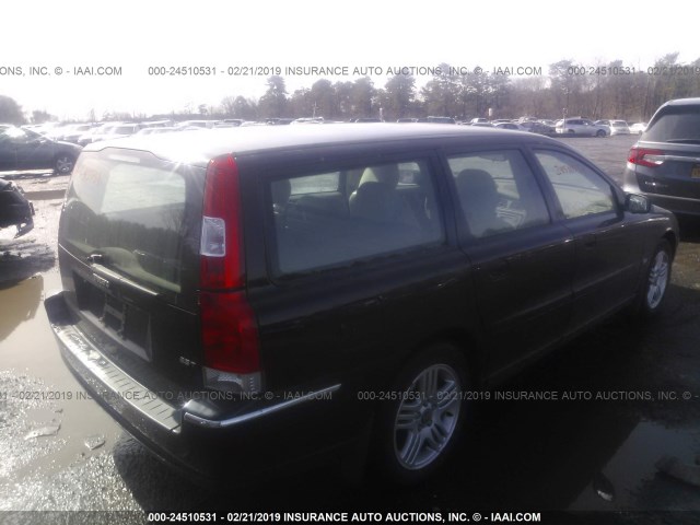 YV1SW592762570366 - 2006 VOLVO V70 2.5T BLACK photo 4