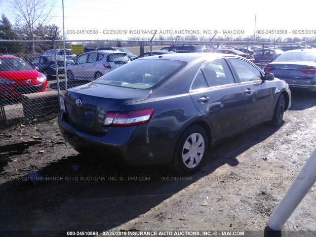 4T1BF3EK5BU774464 - 2011 TOYOTA CAMRY SE/LE/XLE 灰色 照片 4