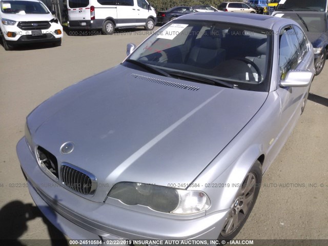 WBABM3342YJN60425 - 2000 BMW 323 CI SILVER photo 2