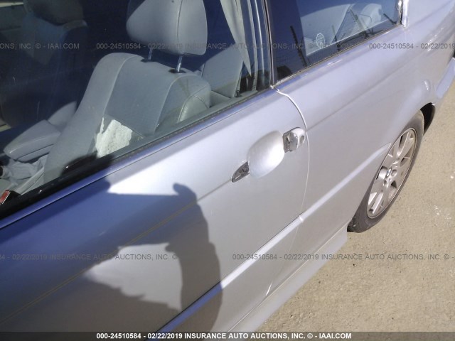 WBABM3342YJN60425 - 2000 BMW 323 CI SILVER photo 6