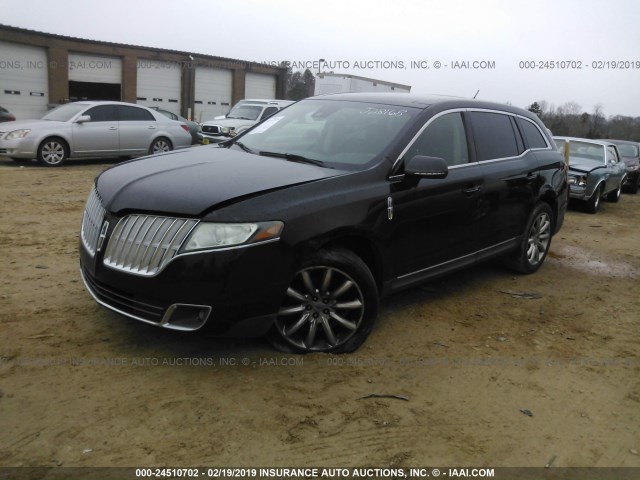 2LMHJ5FR3ABJ28168 - 2010 LINCOLN MKT BLACK photo 2