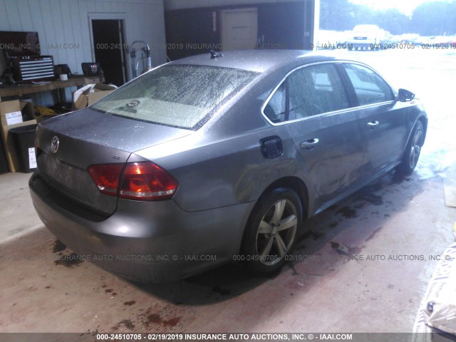 1VWBH7A30CC035477 - 2012 VOLKSWAGEN PASSAT SE GRAY photo 4