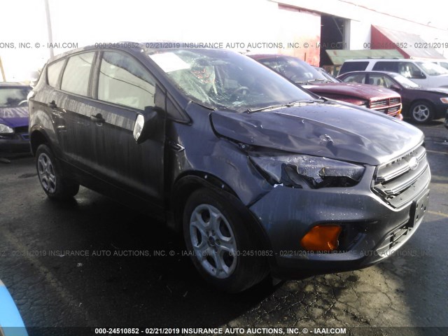 1FMCU0F74JUA24961 - 2018 FORD ESCAPE S GRAY photo 1