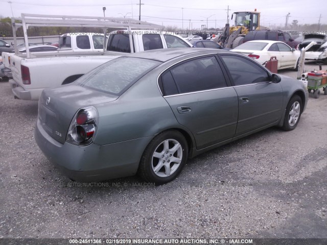 1N4AL11D15N482335 - 2005 NISSAN ALTIMA S/SL GREEN photo 4