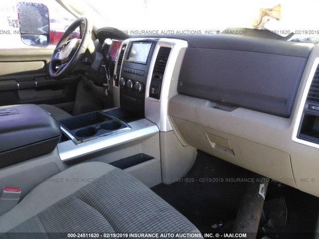 3D73Y3HL2AG177559 - 2010 DODGE RAM 3500 MAROON photo 5