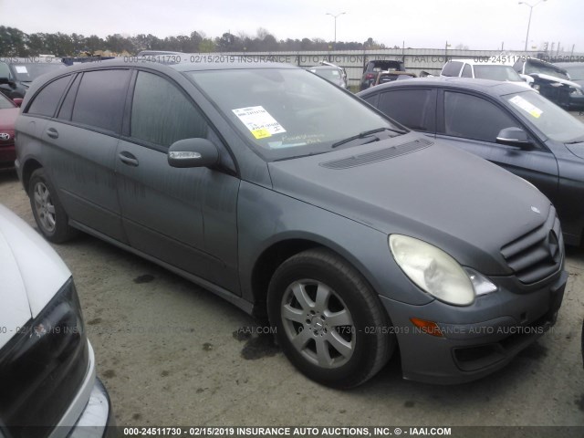 4JGCB65E96A029509 - 2006 MERCEDES-BENZ R 350 GRAY photo 1