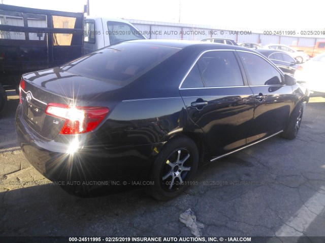 4T1BF1FK6CU076563 - 2012 TOYOTA CAMRY SE/LE/XLE BLACK photo 4