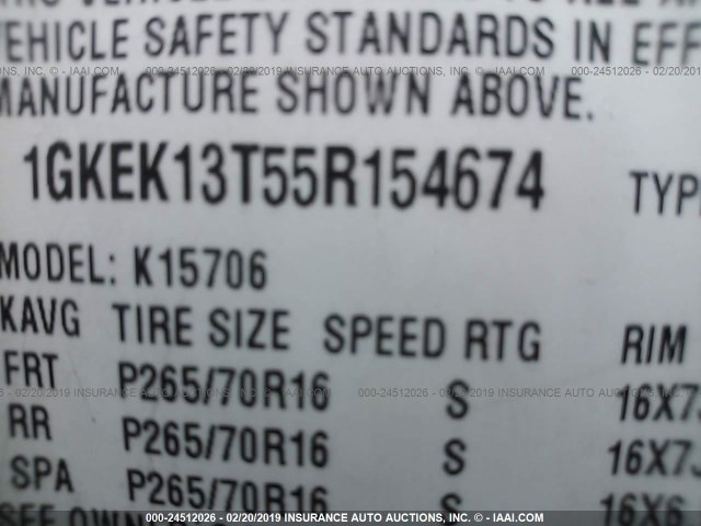 1GKEK13T55R154674 - 2005 GMC YUKON BLACK photo 9