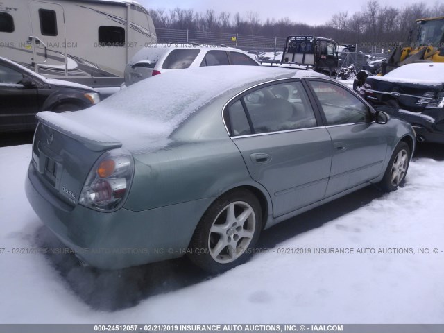 1N4BL11E32C132600 - 2002 NISSAN ALTIMA SE GREEN photo 4