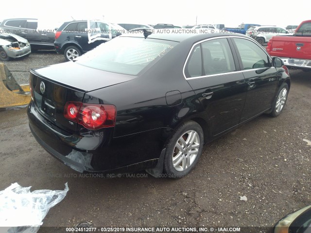 3VWAL7AJ1AM160248 - 2010 VOLKSWAGEN JETTA TDI BLACK photo 4