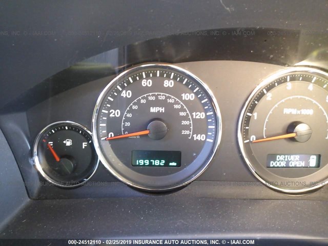 1J8HH48P67C616078 - 2007 JEEP COMMANDER SILVER photo 7