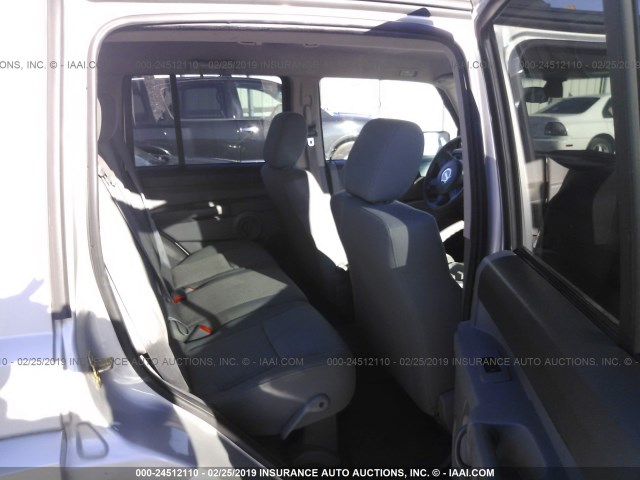1J8HH48P67C616078 - 2007 JEEP COMMANDER SILVER photo 8