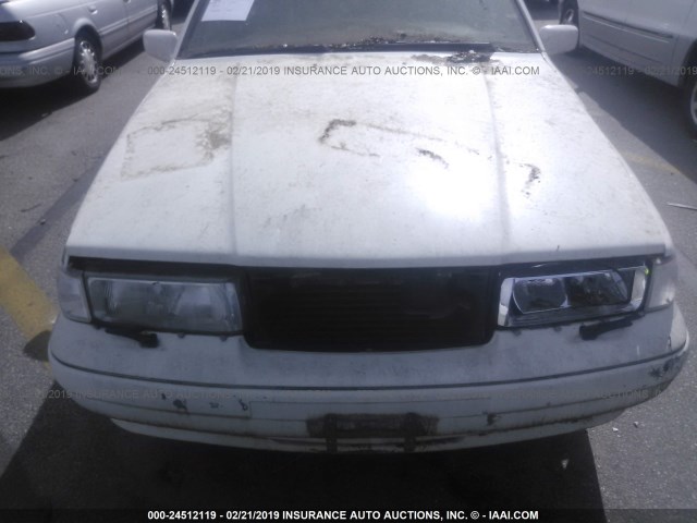 YV1KS9609W1131293 - 1998 VOLVO S90 WHITE photo 6