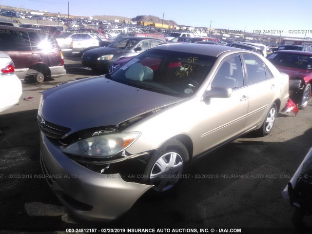 JTDBE32K940262213 - 2004 TOYOTA CAMRY LE/XLE TAN photo 2