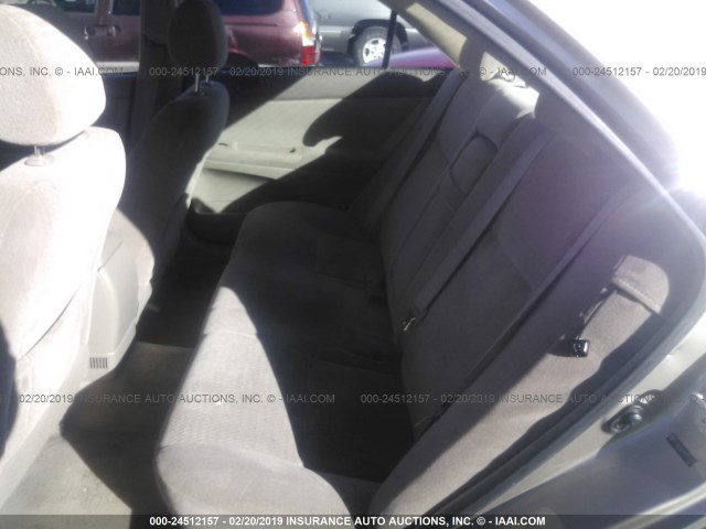 JTDBE32K940262213 - 2004 TOYOTA CAMRY LE/XLE Braun Foto 8