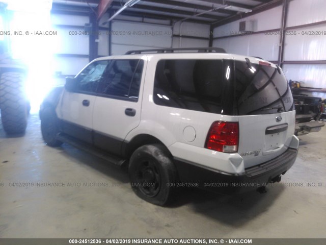 1FMPU165X6LB01593 - 2006 FORD EXPEDITION XLT WHITE photo 3