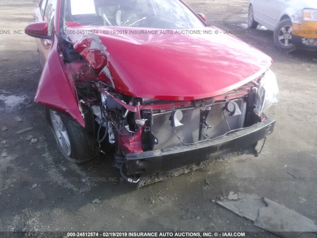 4T1BF1FK5CU583809 - 2012 TOYOTA CAMRY SE/LE/XLE 红色 照片 6