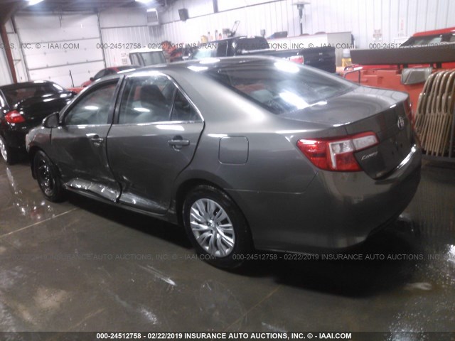 4T4BF1FK9CR166439 - 2012 TOYOTA CAMRY SE/LE/XLE 绿色 照片 3