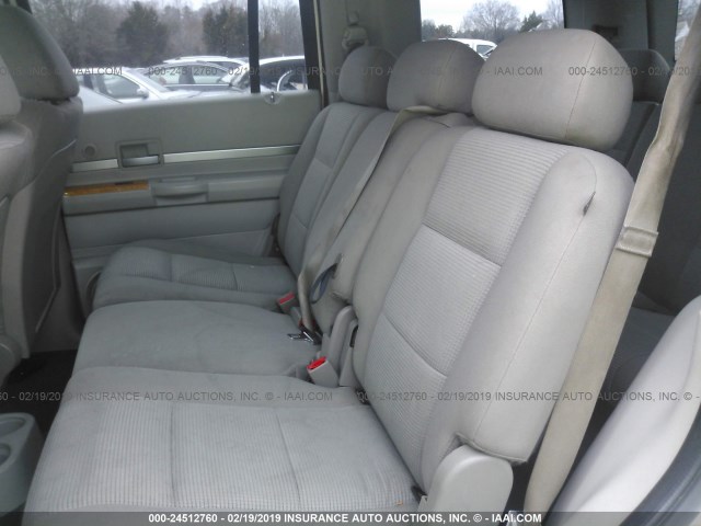 1A8HX58P29F705513 - 2009 CHRYSLER ASPEN LIMITED WHITE photo 8