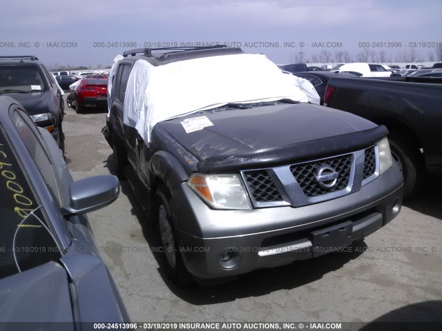 5N1AR18W25C742331 - 2005 NISSAN PATHFINDER LE/SE/XE GOLD photo 1