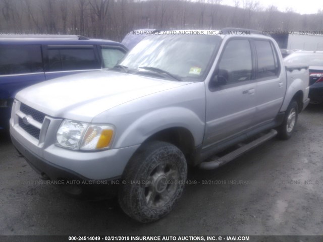 1FMZU67E32UB94790 - 2002 FORD EXPLORER SPORT TR  SILVER photo 2