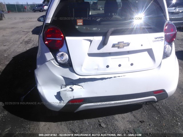 KL8CB6S9XEC521358 - 2014 CHEVROLET SPARK LS WHITE photo 6