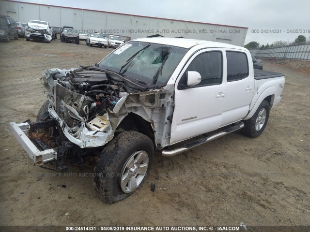 5TFLU4EN6DX054610 - 2013 TOYOTA TACOMA DOUBLE CAB 白色 照片 2