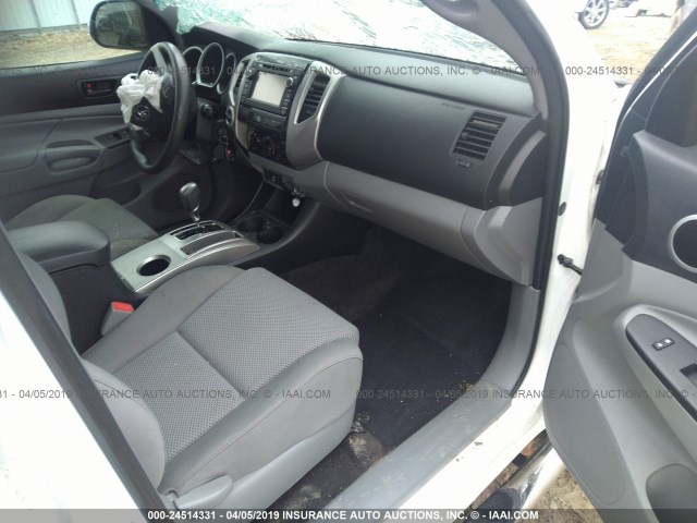 5TFLU4EN6DX054610 - 2013 TOYOTA TACOMA DOUBLE CAB 白色 照片 5